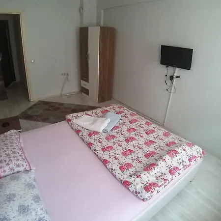 Guenluek Kiralik Emlakcim * קוטהיה