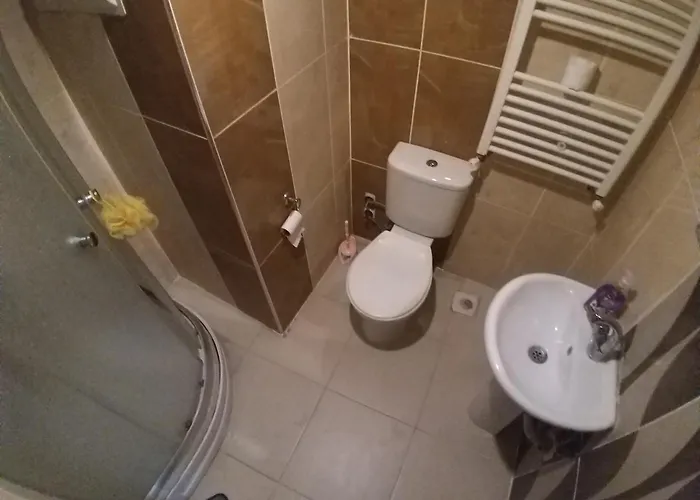 Guenluek Kiralik Emlakcim Hotel Kütahya